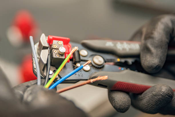 Best 24-Hour Electrician  in Exander City, AL